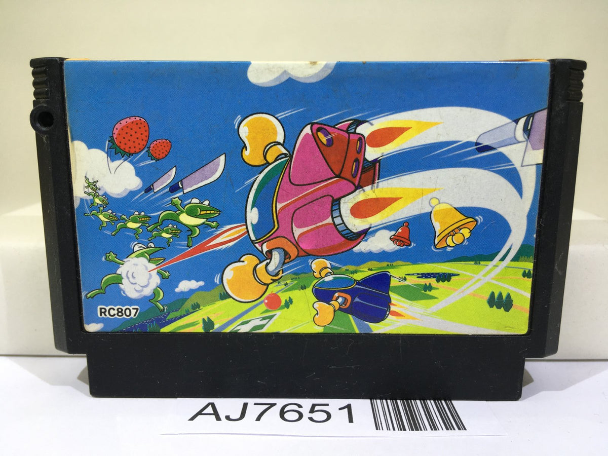 Twin Bee Nintendo Famicom NES Japan - AJ7651 – J4U.co.jp