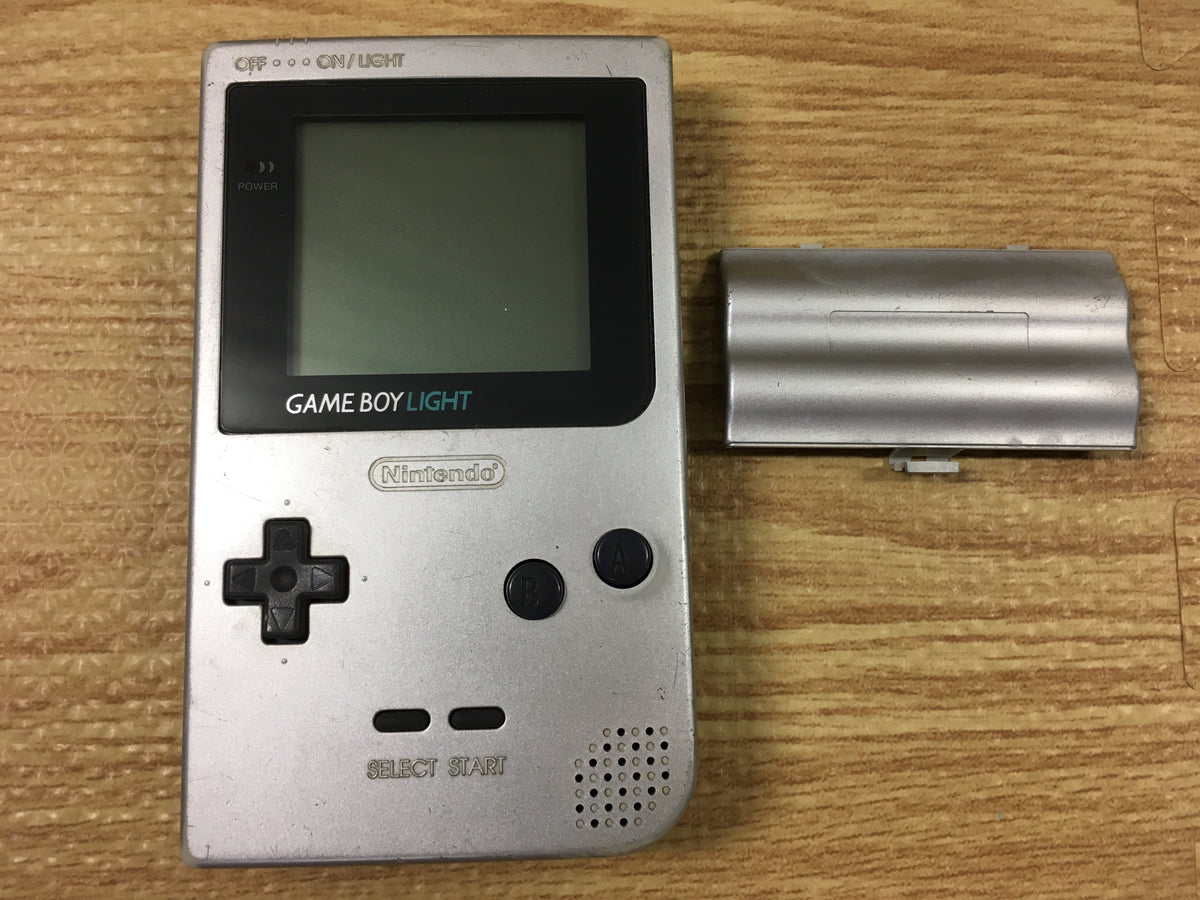 Nintendo ゲームボーイライト　シルバー 　外箱　説明書付属 ゲームボーイポケット ゴールド(箱、ケース、取扱説明書付き