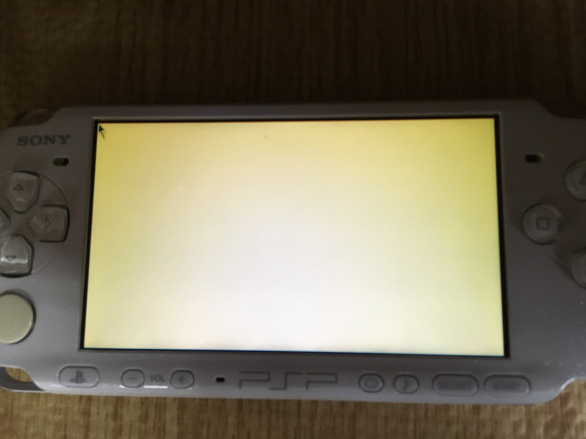 GD7169 Plz Read Item Condi PSP-3000 PEARL WHITE SONY PSP