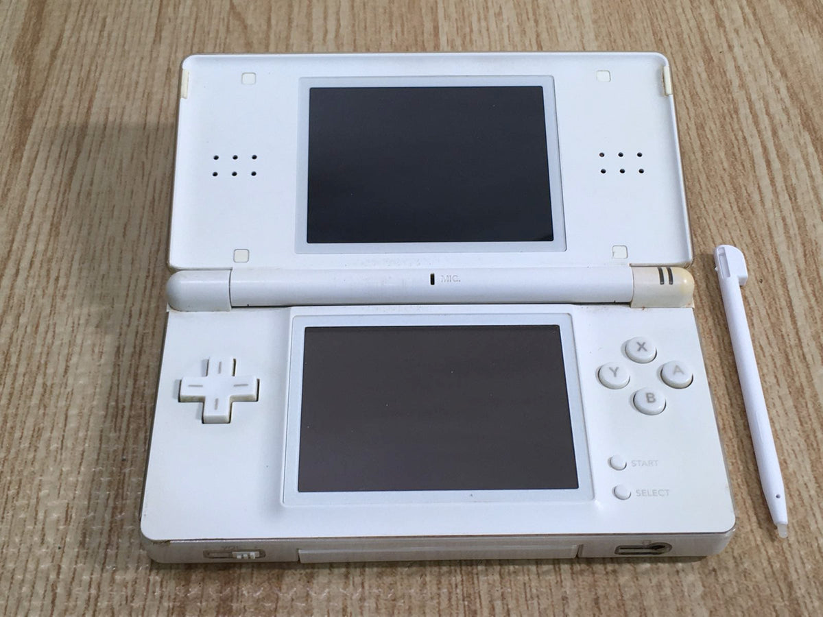 素晴らしい品質 LG2387 Plz Read Item Condi Nintendo DS Lite Crystal White その他