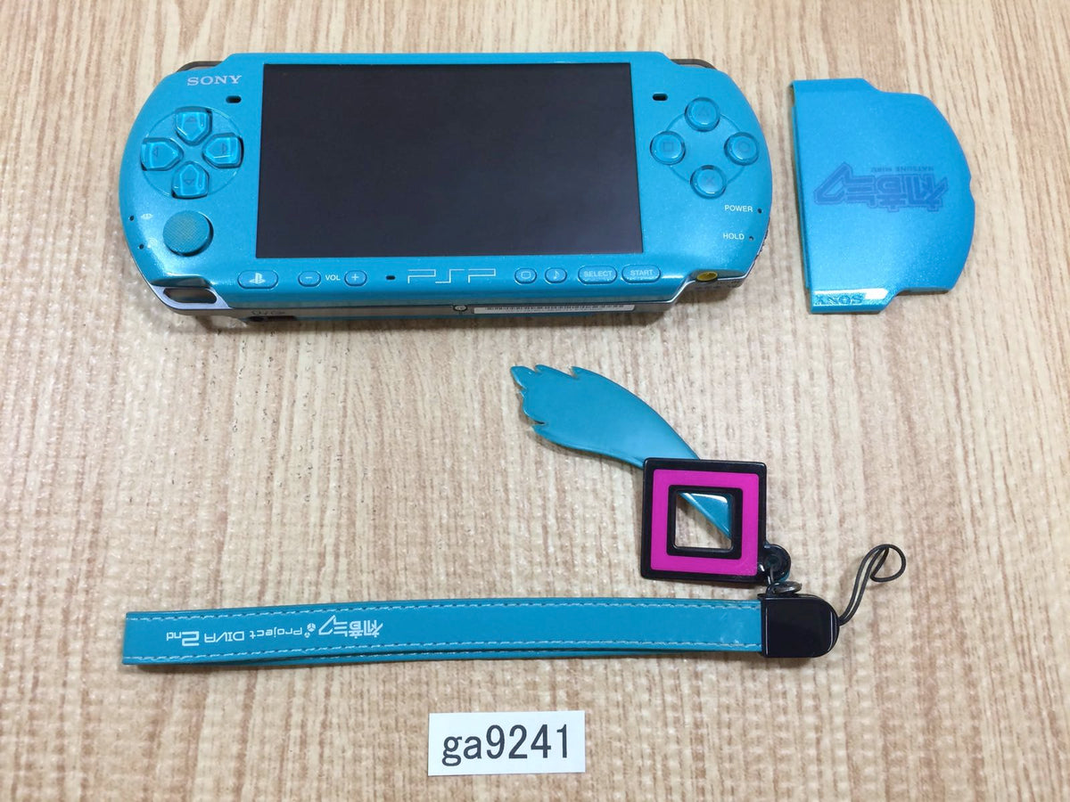 446.初音ミク　psp3000 Sony PSP 3000 Hatsune Miku: Project Diva 2nd Bundle
