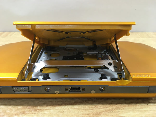 GD7671 Plz Read Item Condi PSP-3000 BRIGHT YELLOW SONY PSP