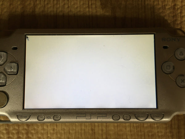 GD9137 With Defects - PSP-2000 ICE Silver SONY PSP Console Japan