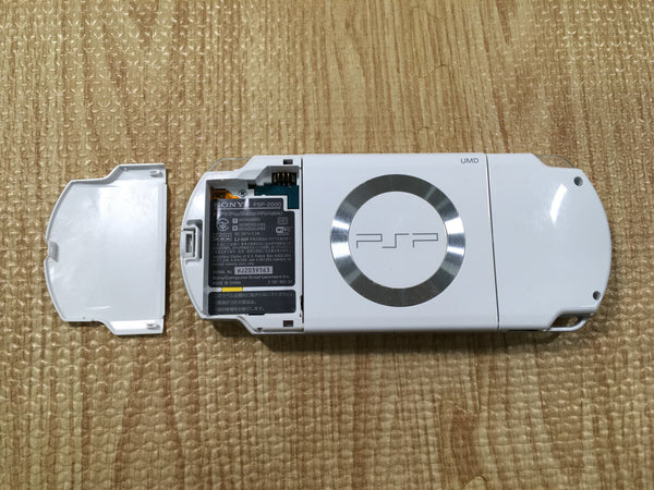 GD9400 With Defects - PSP-2000 CERAMIC WHITE Console SONY Japan
