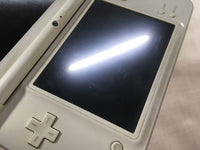 LG3522 Plz Read Item Condi Nintendo DSi LL XL DS Natural White Console Japan