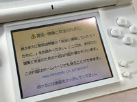 LG3625 Plz Read Item Condi Nintendo DS Lite Crystal White Console Japan