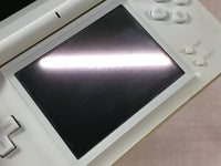 LG3625 Plz Read Item Condi Nintendo DS Lite Crystal White Console Japan
