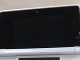 LG3744 Plz Read Item Condi Nintendo 3DS Pure White Console Japan