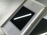 LG3839 Plz Read Item Condi Nintendo DS Lite Crystal White Console Japan