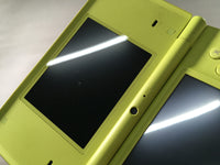LG3841 Plz Read Item Condi Nintendo DSi DS Lime Green Console Japan