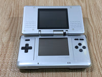 LG4450 Plz Read Item Condi Nintendo DS Platinum Silver Console Japan