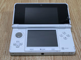 LG6464 With Defects - Nintendo 3DS Pure White Console Nintendo Japan