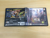 UE8095 Monster Hunter 4 BOXED Nintendo 3DS Japan