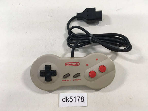 DK5178 Plz Read Item Condi CONTROLLER FOR AV NEW FAMICOM NES CONSOLE Japan