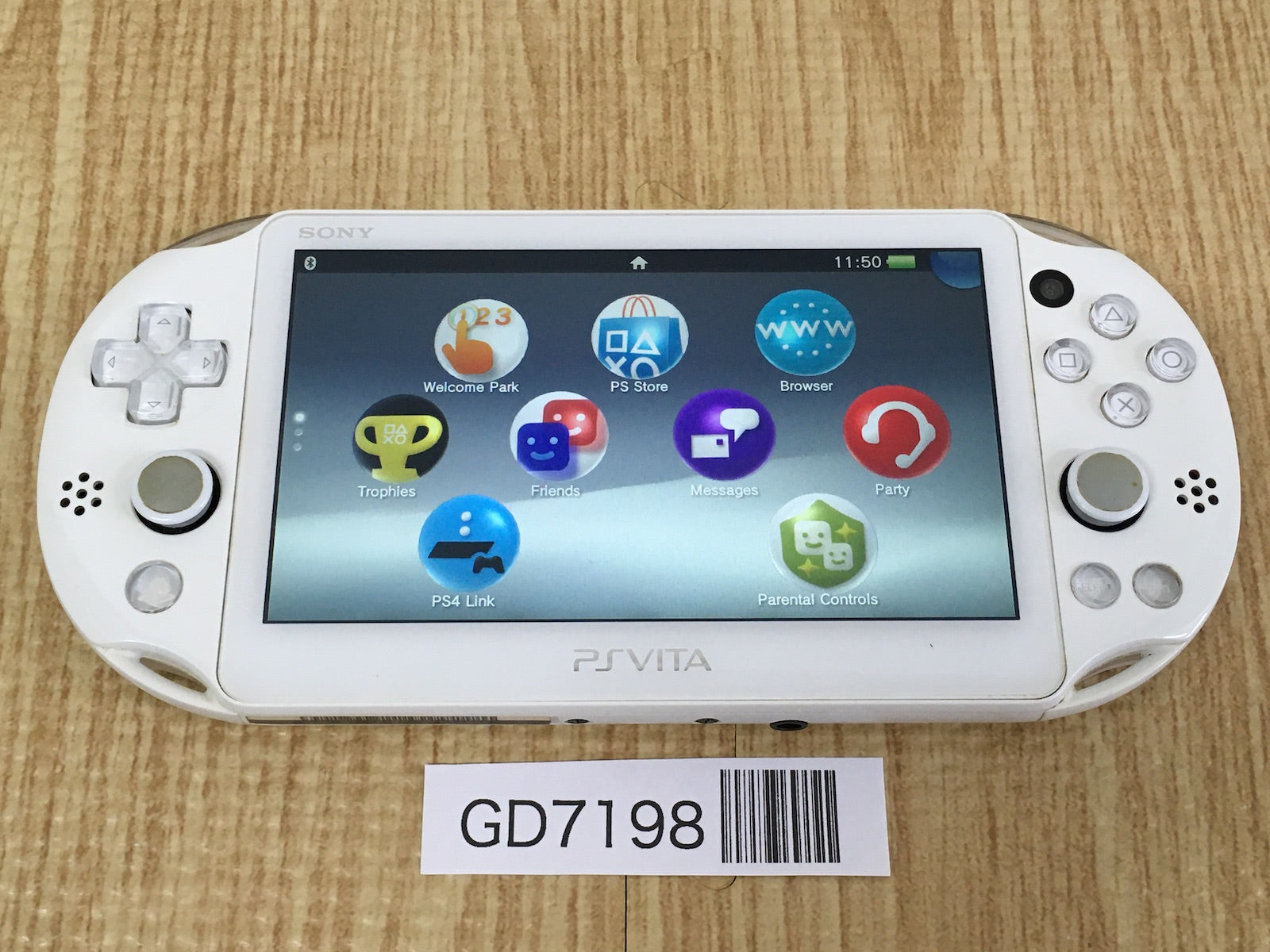 GD7198 Plz Read Note PS Vita PCH-2000 GOD EATER 2 White SONY
