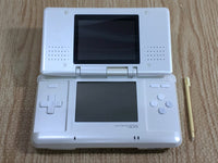 LG2274 Plz Read Item Condi Nintendo DS Pure White Console Japan
