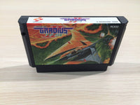UE4598 Gradius II 2 Nemesis BOXED NES Famicom Japan