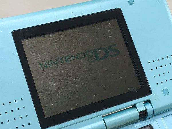 LG2554 Plz Read Item Condi Nintendo DS Turquoise Blue