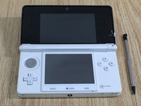 LG2191 Tested Working - No Battery Nintendo 3DS Ice White Console Japan