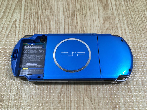 PSPの本体とゲーム７個 a02140_fbb2fc6d-04af-44a9-8647