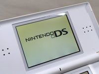 LG2658 Plz Read Item Condi Nintendo DS Lite Crystal White