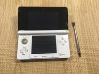 gd6427 Plz Read Item Condi Nintendo 3DS Pure White Console Japan