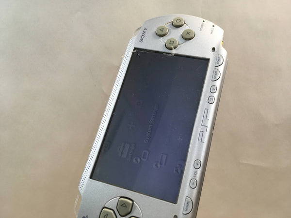 GC3301 Tested Working - PSP-2000 ICE Silver BOXED SONY PSP