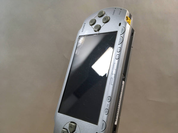 PSP-2000本体、ソフト11本付き 楽天市場】【ソフトプレゼント企画！】PSP-2000