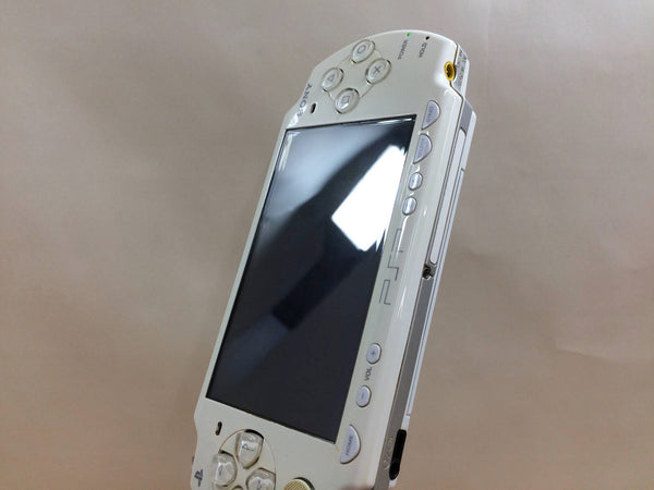 GC1044 PSP-2000 CERAMIC WHITE BOXED SONY PSP Console Japan