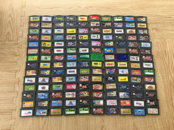 w1353 Untested 560 Cartridges GameBoy Advance Game Boy Lot Japan