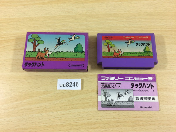 ua8246 Duck Hunt BOXED NES Famicom Japan